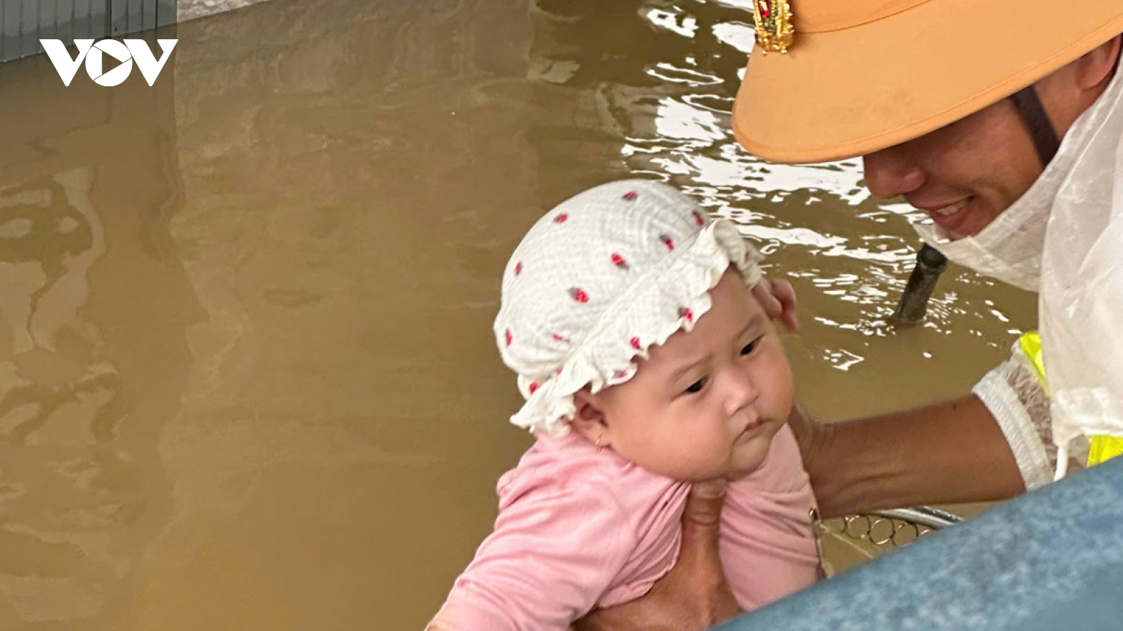 Hơn 130 cán bộ, chiến sĩ Công an Đồng Nai chi viện khẩn cấp cho vùng lũ Đắk Lắk