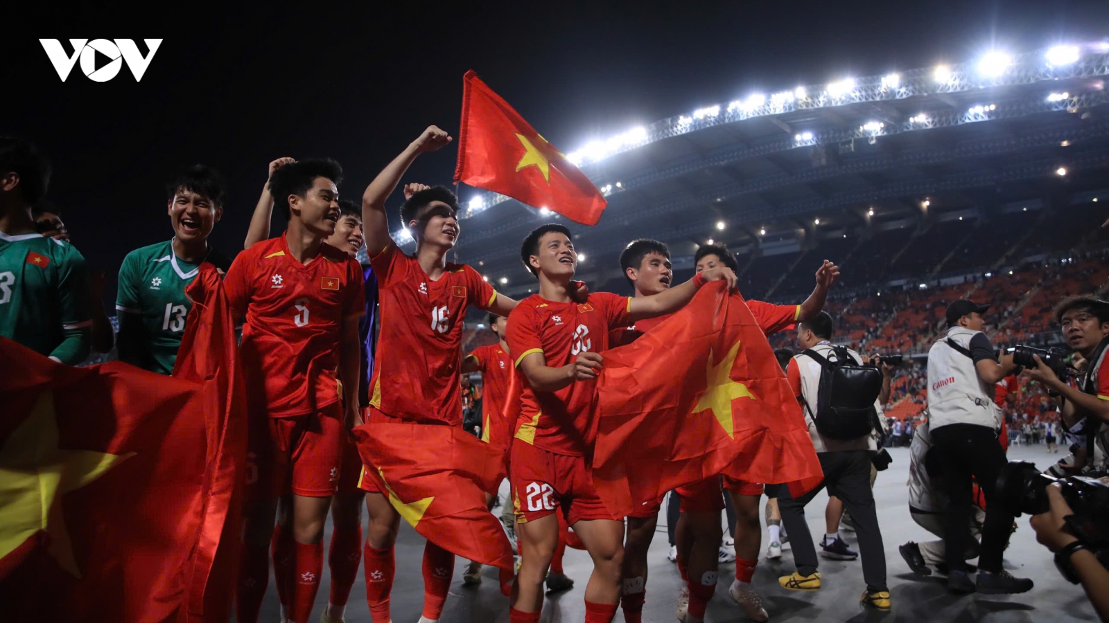 Bóng đá Việt Nam và năm bản lề 2026