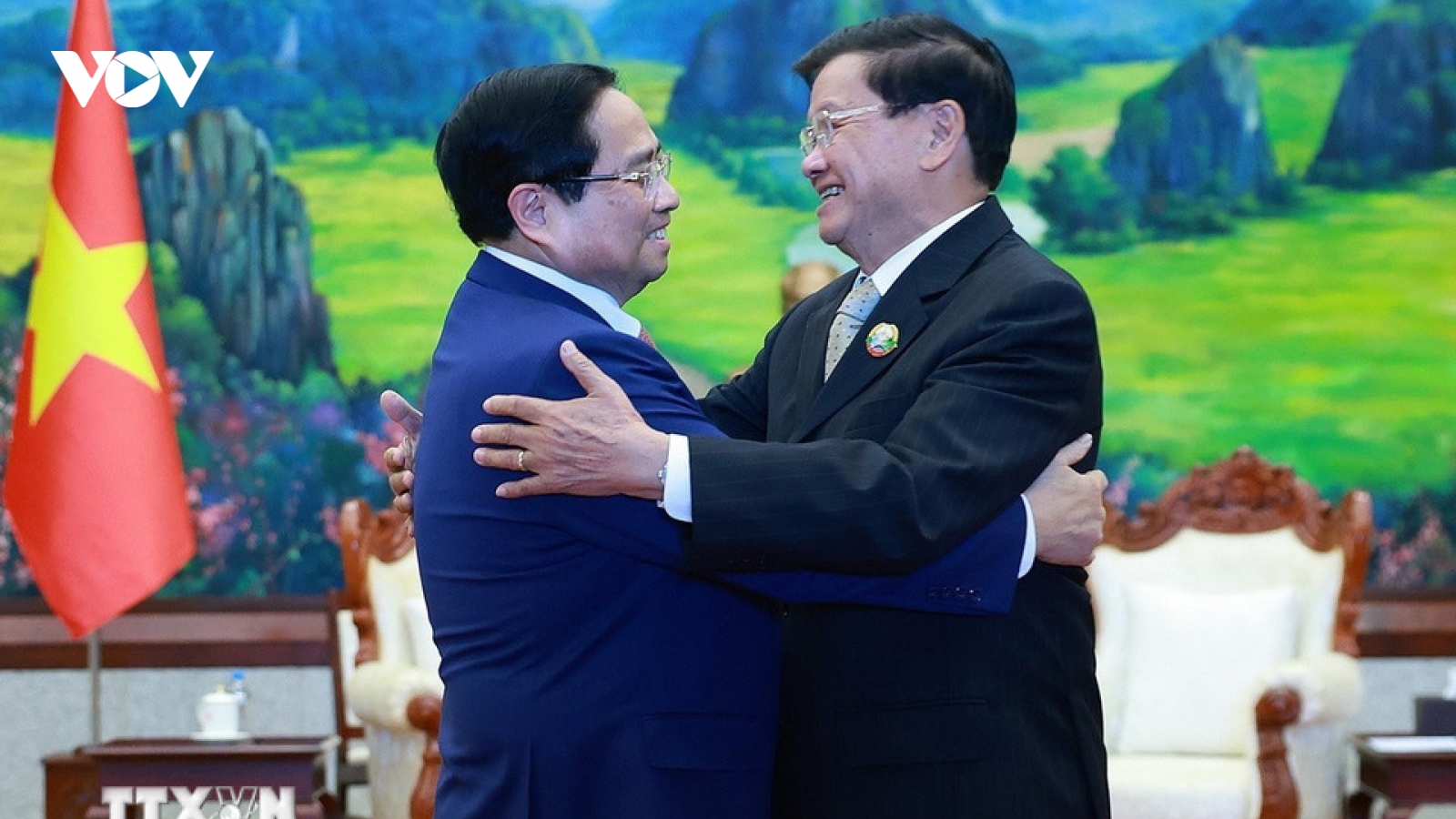 Thủ tướng Phạm Minh Chính hội kiến Tổng Bí thư, Chủ tịch nước Lào