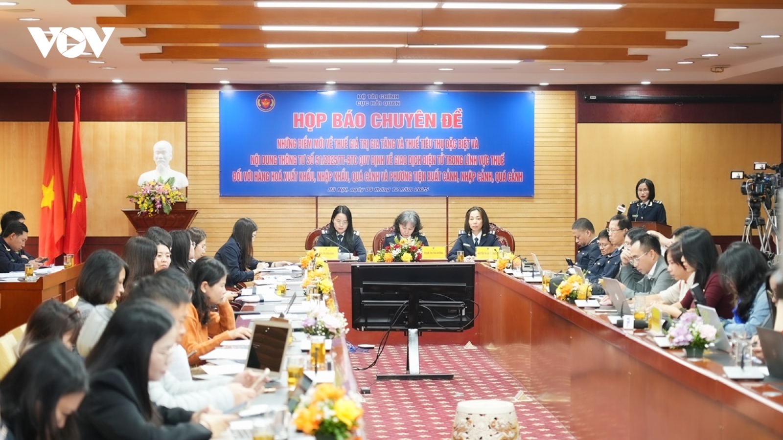 Loạt thay đổi lớn về chính sách thuế: Nhiều mặt hàng quen thuộc chịu thuế cao hơn