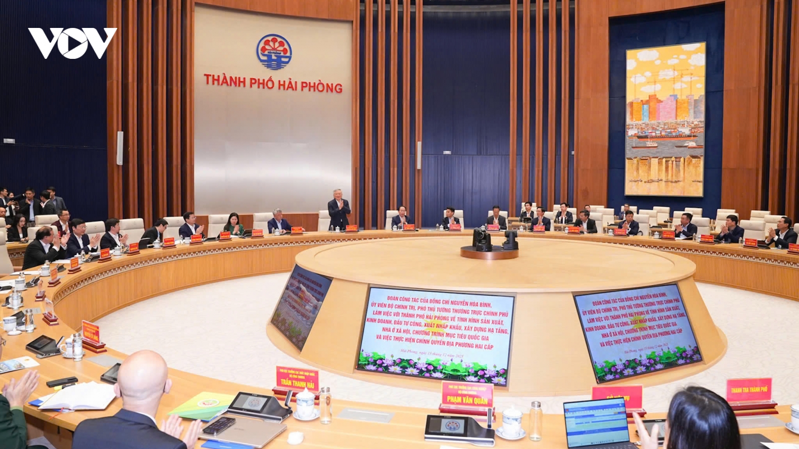 Phó Thủ tướng Nguyễn Hoà Bình: Hải Phòng làm rõ những động lực tăng trưởng mới