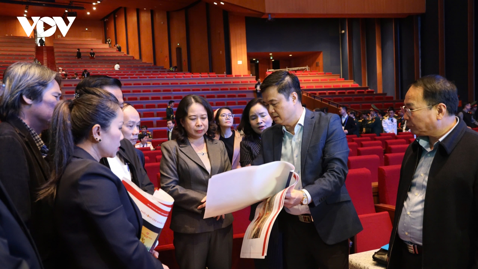 Phó Chủ tịch nước kiểm tra công tác chuẩn bị Đại hội Thi đua yêu nước toàn quốc