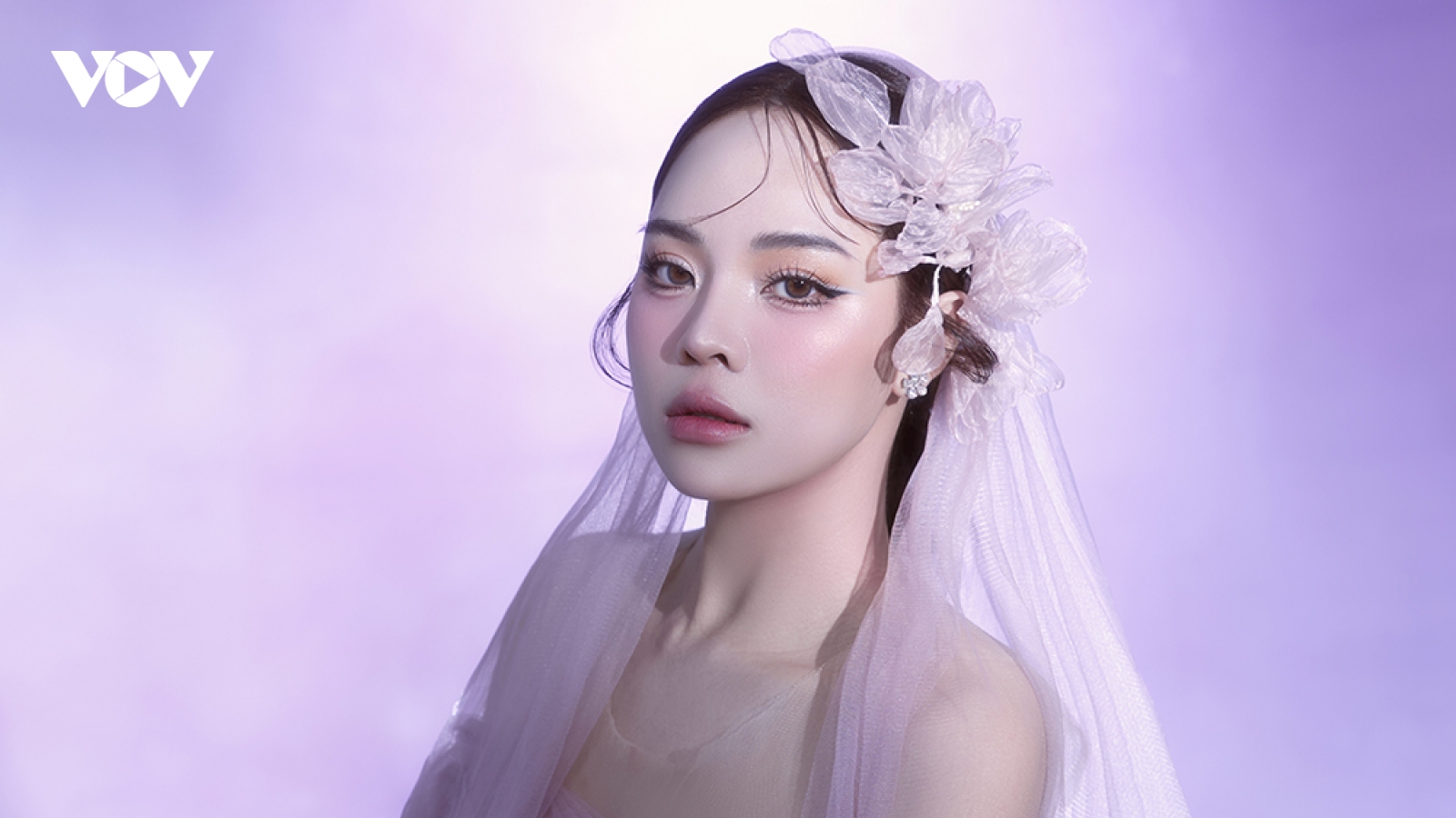 Mai Diệu Ly nói về quyết định bỏ đi du học để ở lại làm album mới