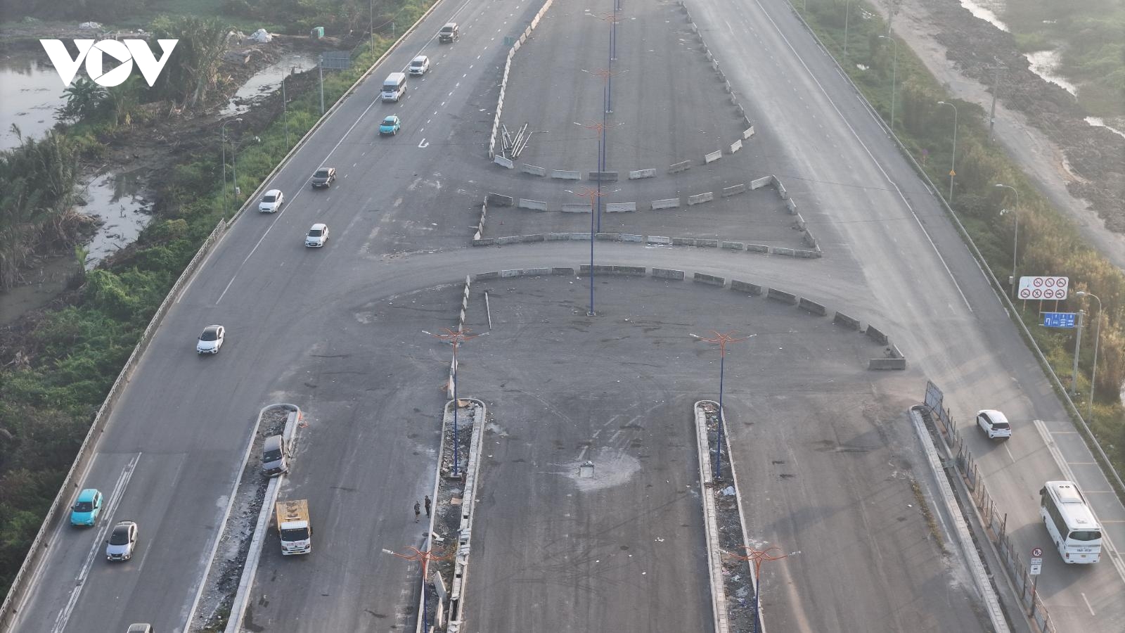 Chưa thông xe, nhánh N2 An Phú (TP.HCM) đã xảy ra tai nạn