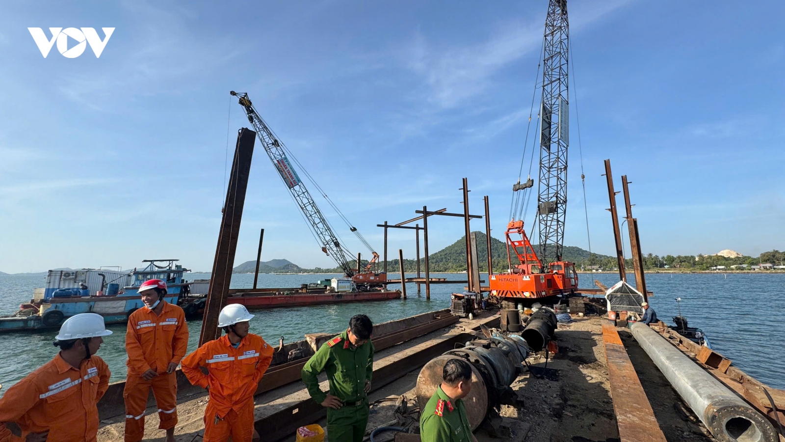 100% khách hàng sinh hoạt tại đặc khu Phú Quốc được cấp điện trở lại