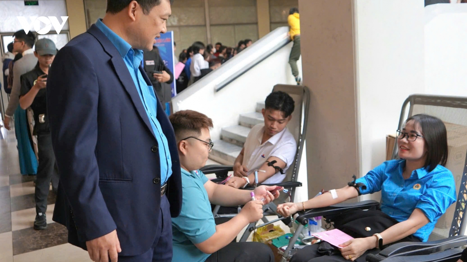 Hơn 1.000 công nhân, lao động Hải Phòng hiến máu "Giọt hồng yêu thương"