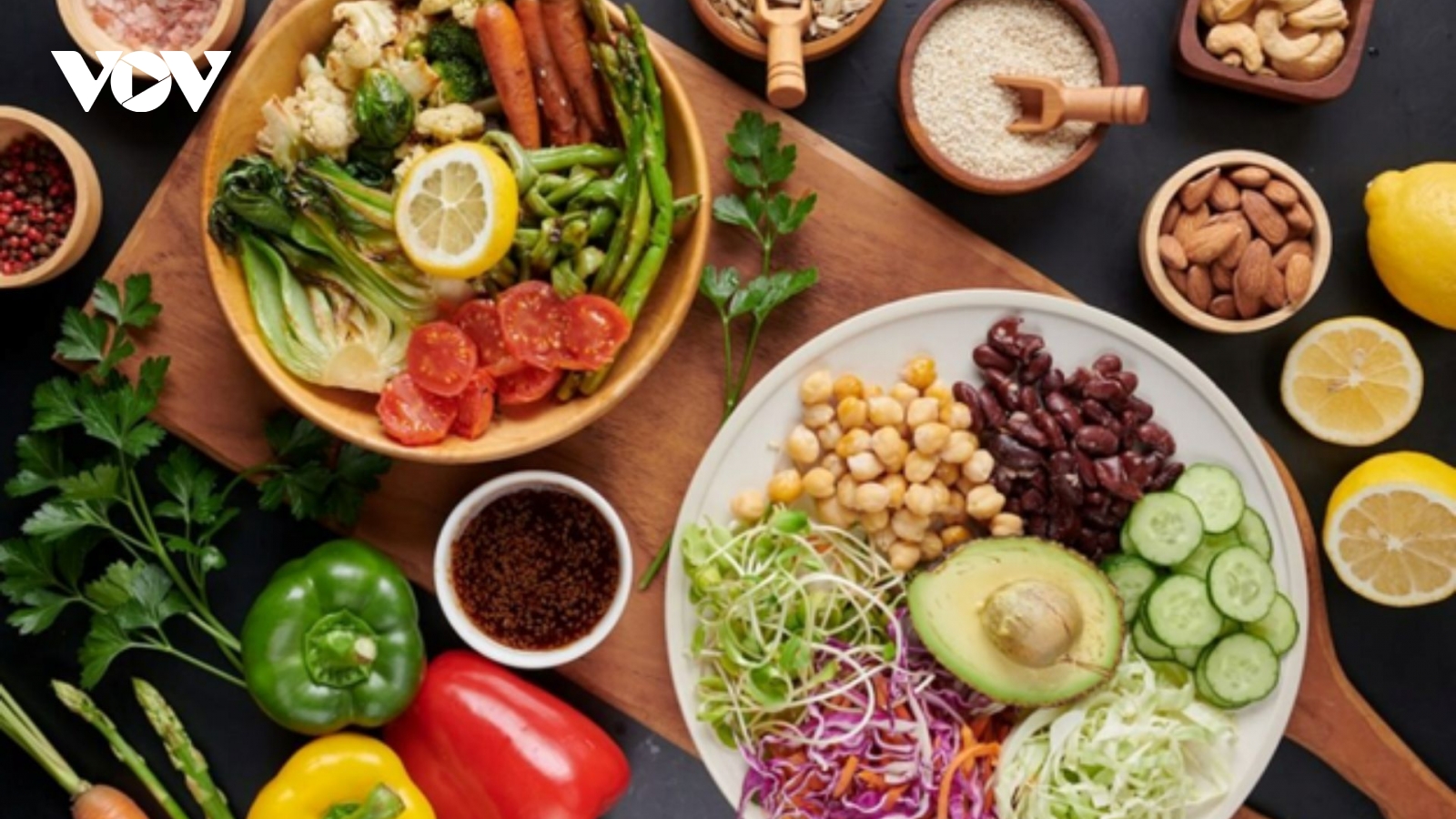 7 thực phẩm quen mặt, ăn đều đặn giúp cơ thể luôn trẻ trung