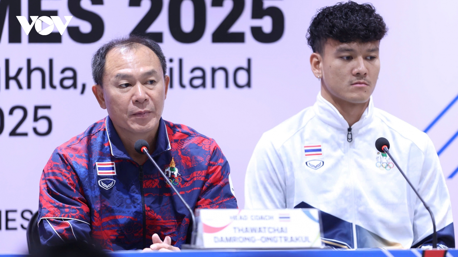 Chung kết bóng đá nam SEA Games 33: HLV U22 Thái Lan có cách "khắc chế" Đình Bắc