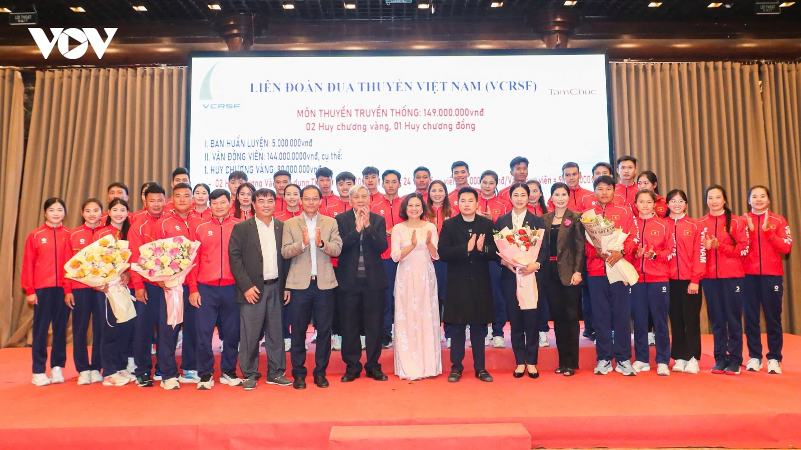 Trao thưởng, tôn vinh những tấm huy chương SEA Games 33 của Đua thuyền Việt Nam