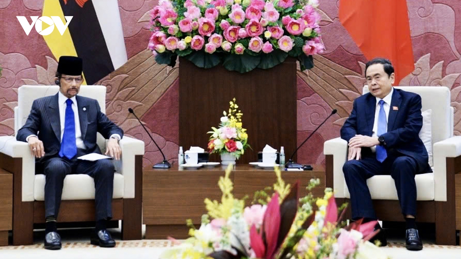 Top legislators receives Sultan Haji Hassanal Bolkiah of Brunei