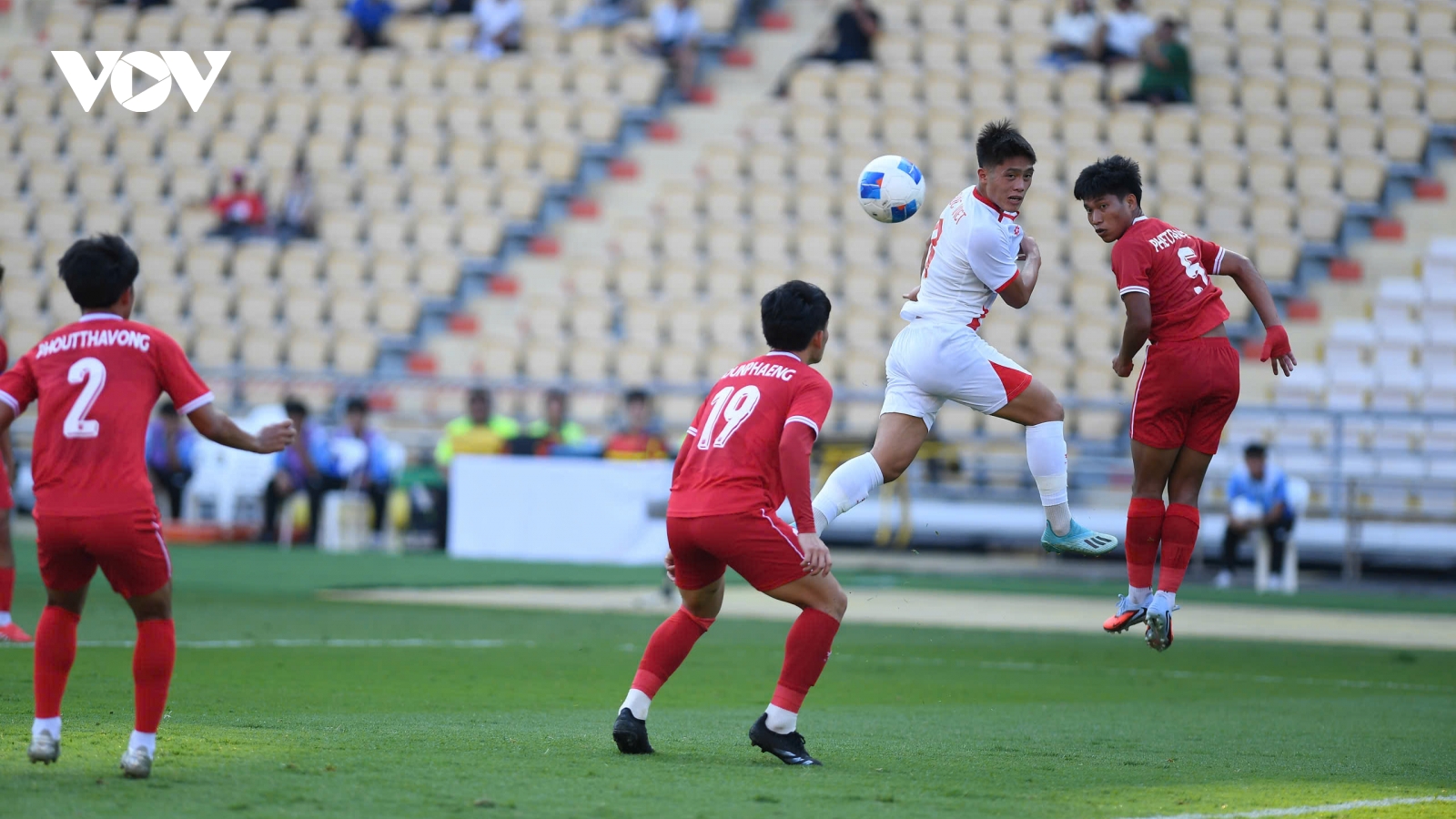 Tiền đạo U22 Việt Nam ngỡ ngàng sau trận thắng U22 Lào