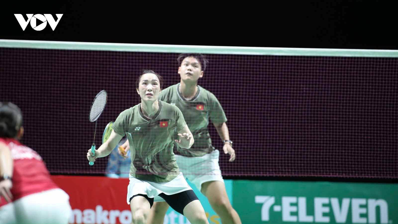 Vợ Tiến Minh tiếc nuối vì lỡ trận chung kết lịch sử của cầu lông Việt Nam