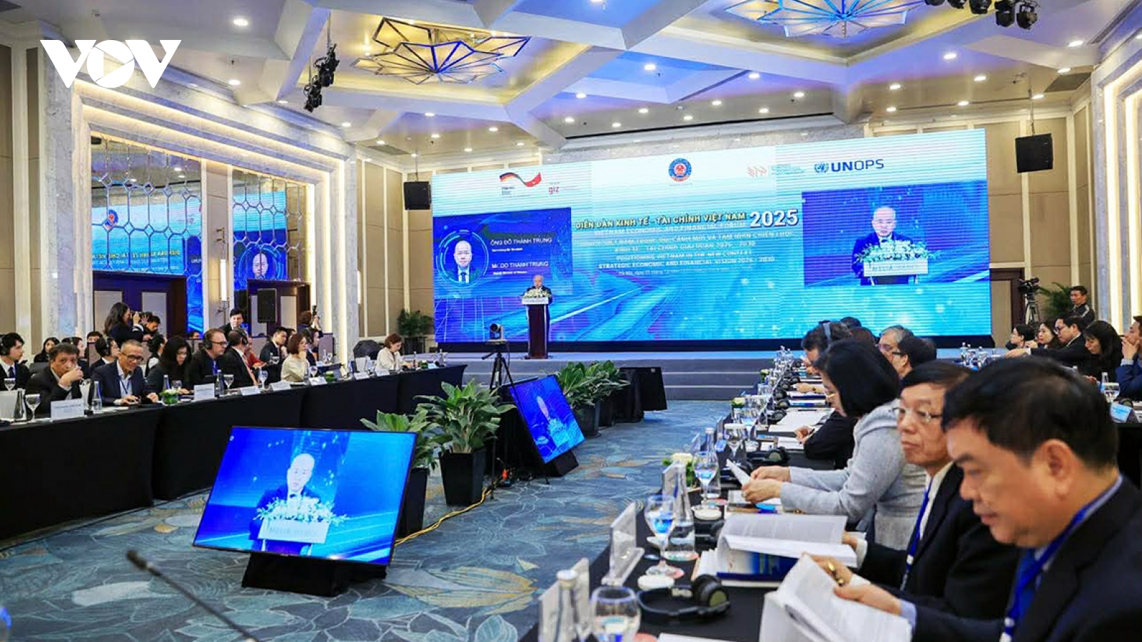 Vietnam forum charts course for sustainable growth and economic resilience
