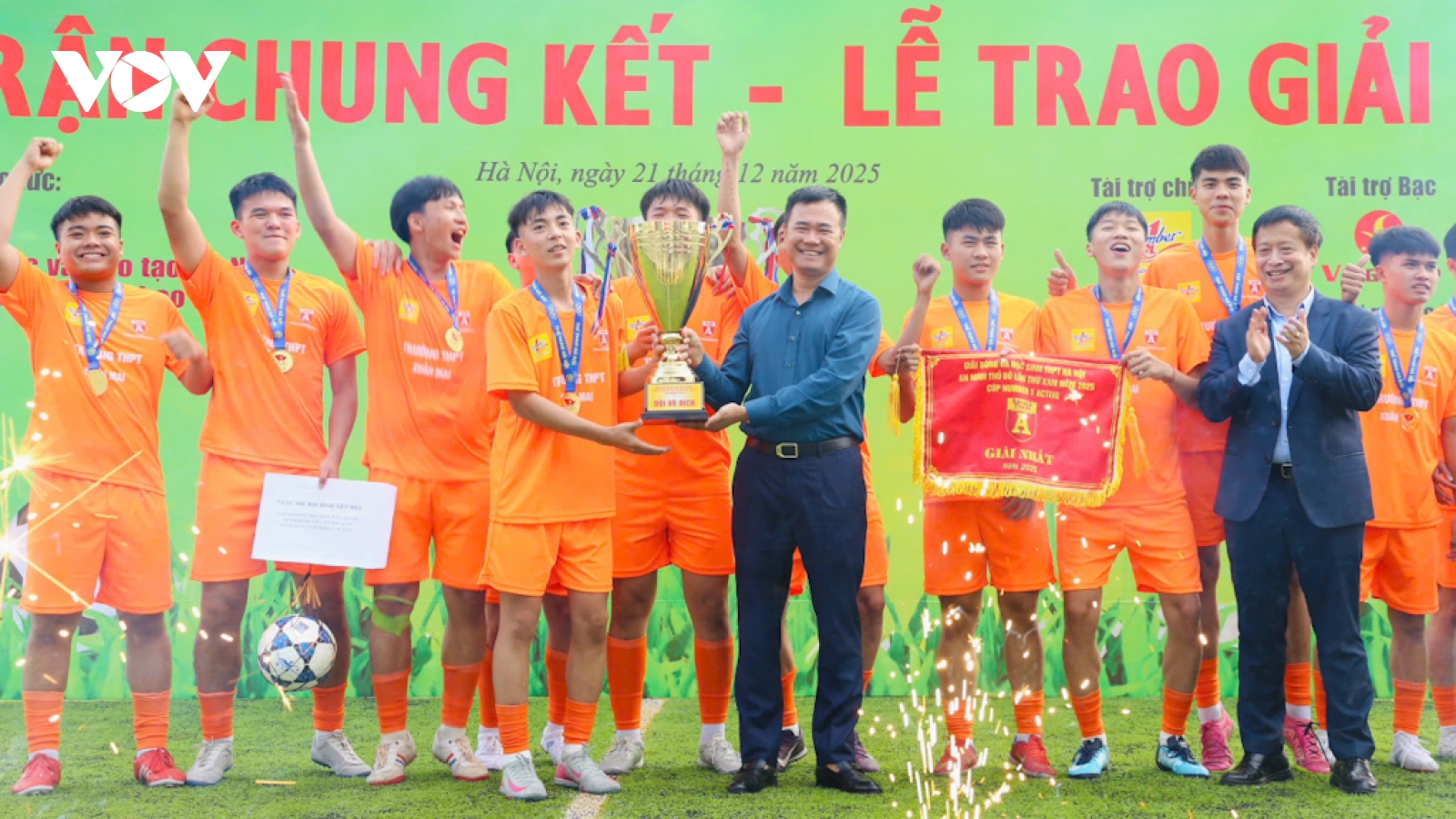 THPT Xuân Mai vô địch Giải bóng đá học sinh Hà Nội 2025