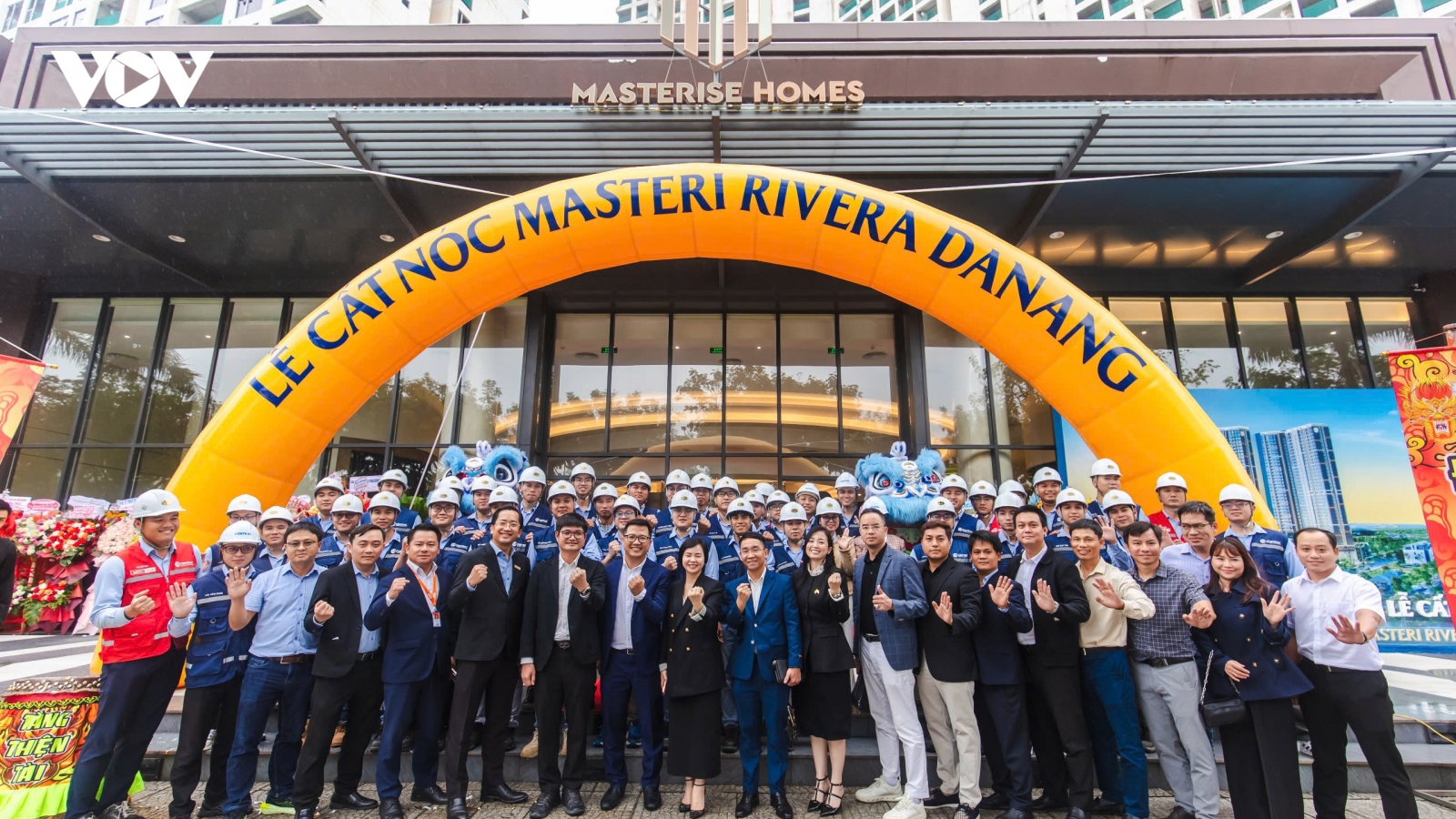 Masterise Homes chính thức cất nóc dự án Masteri Rivera Danang