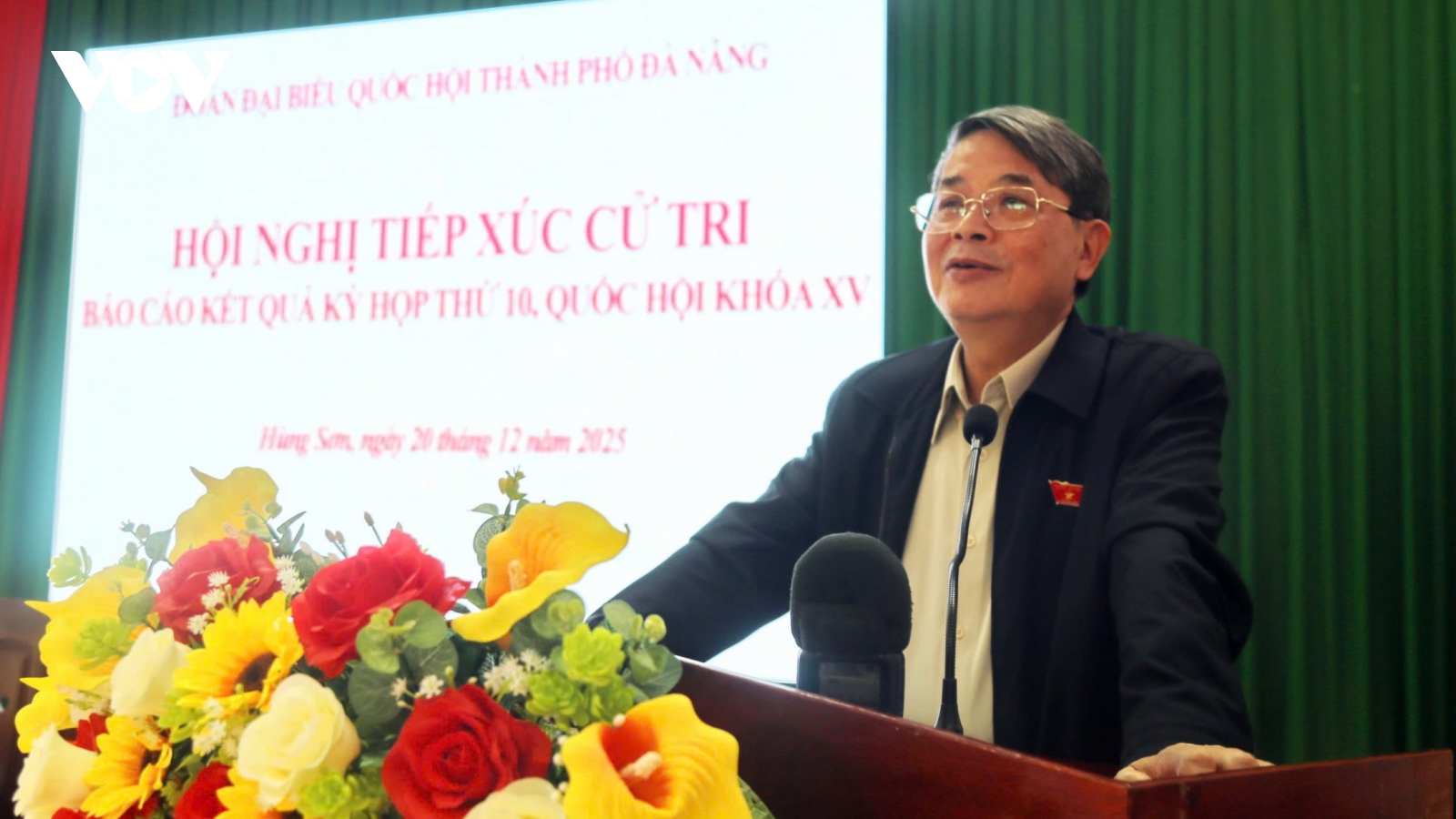 Phó Chủ tịch Quốc hội Nguyễn Đức Hải tiếp xúc cử tri tại xã vùng cao biên giới