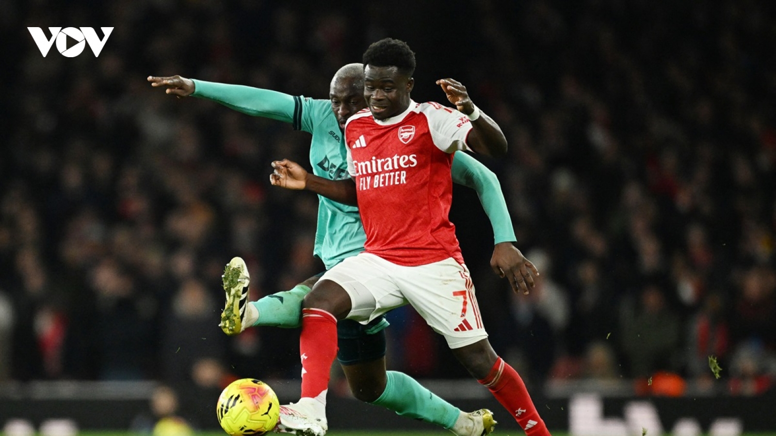 Kết quả bóng đá hôm nay 14/12: Arsenal thắng nhọc đội cuối bảng