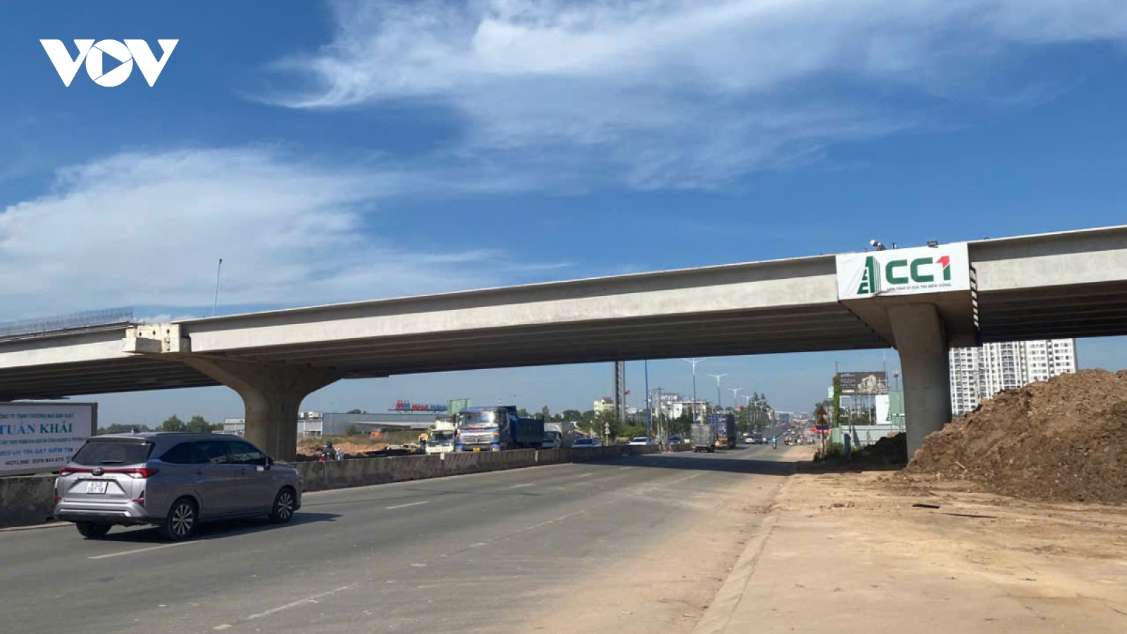 Cận cảnh đại công trường Vành đai 3 đoạn qua Bình Dương cũ trước “giờ G”