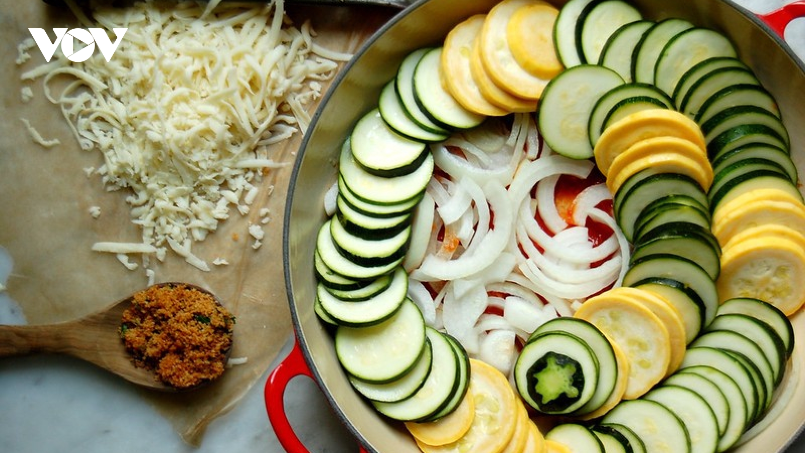 Loại quả nấu chín ngon ngọt lạ miệng, bổ hơn thịt giá lại rẻ bèo ở chợ Việt