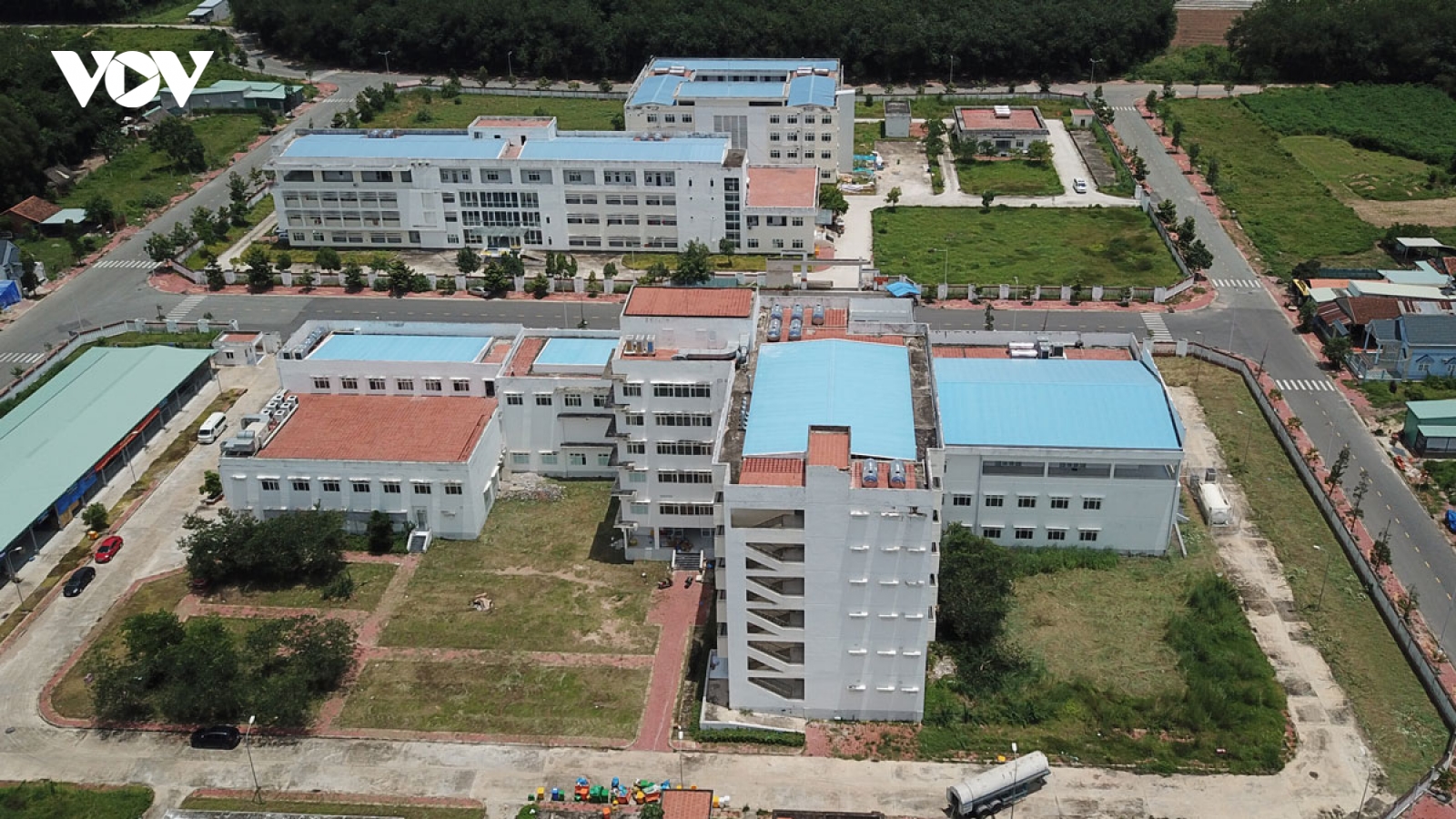 Hai bệnh viện bị bỏ hoang suốt nhiều năm ở TP.HCM chờ “hồi sinh"