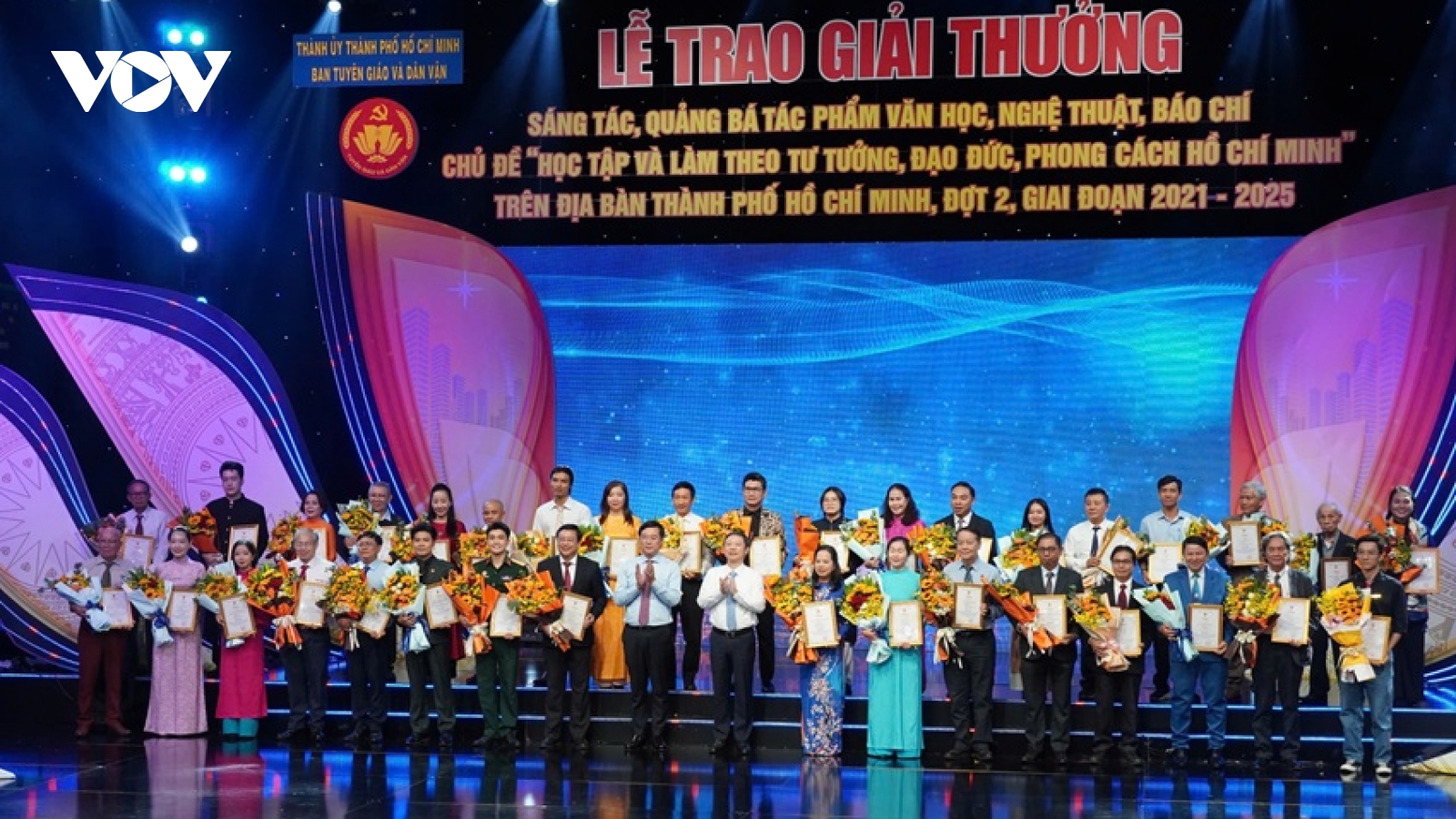 “Viết tiếp câu chuyện hoà bình” nhận giải tác phẩm học tập theo Bác Hồ