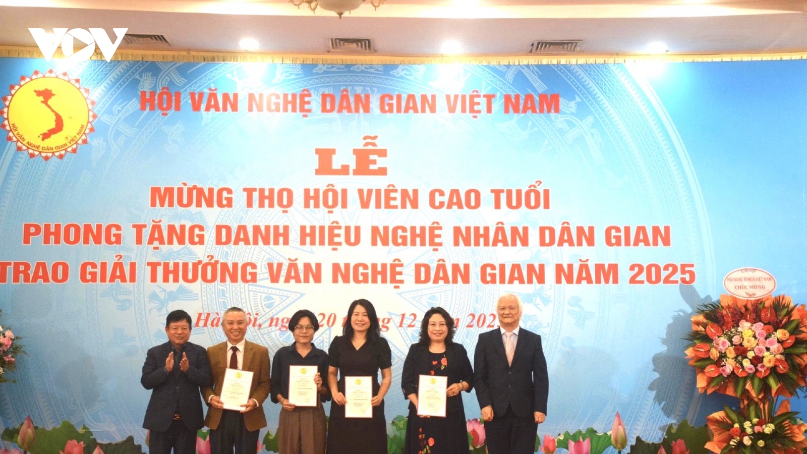 Nỗ lực bảo tồn và phát huy các giá trị di sản văn hóa, văn nghệ dân gian Việt Nam