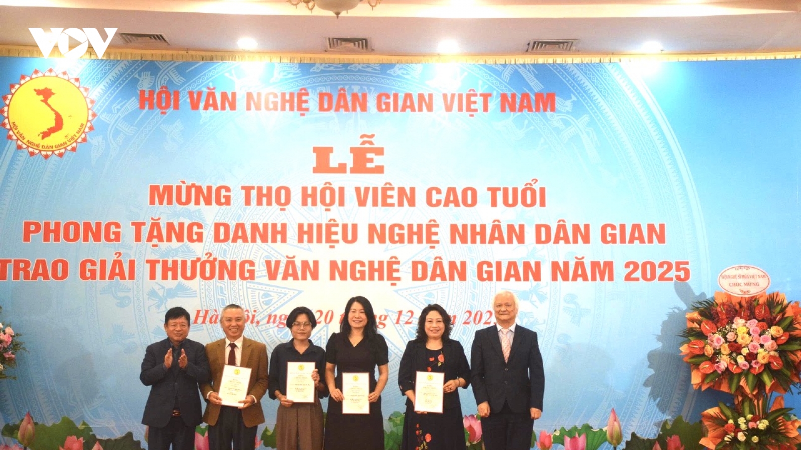 Nỗ lực bảo tồn và phát huy các giá trị di sản văn hóa, văn nghệ dân gian Việt Nam