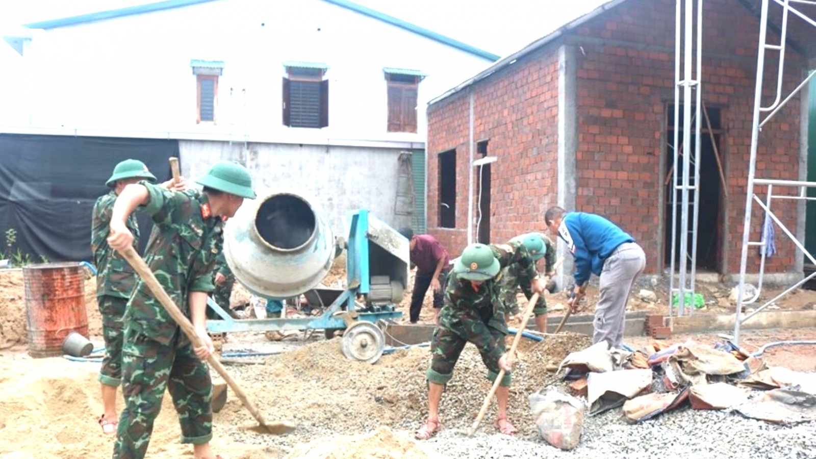 Hoàn thành ngôi nhà đầu tiên trong "Chiến dịch Quang Trung” tại Huế