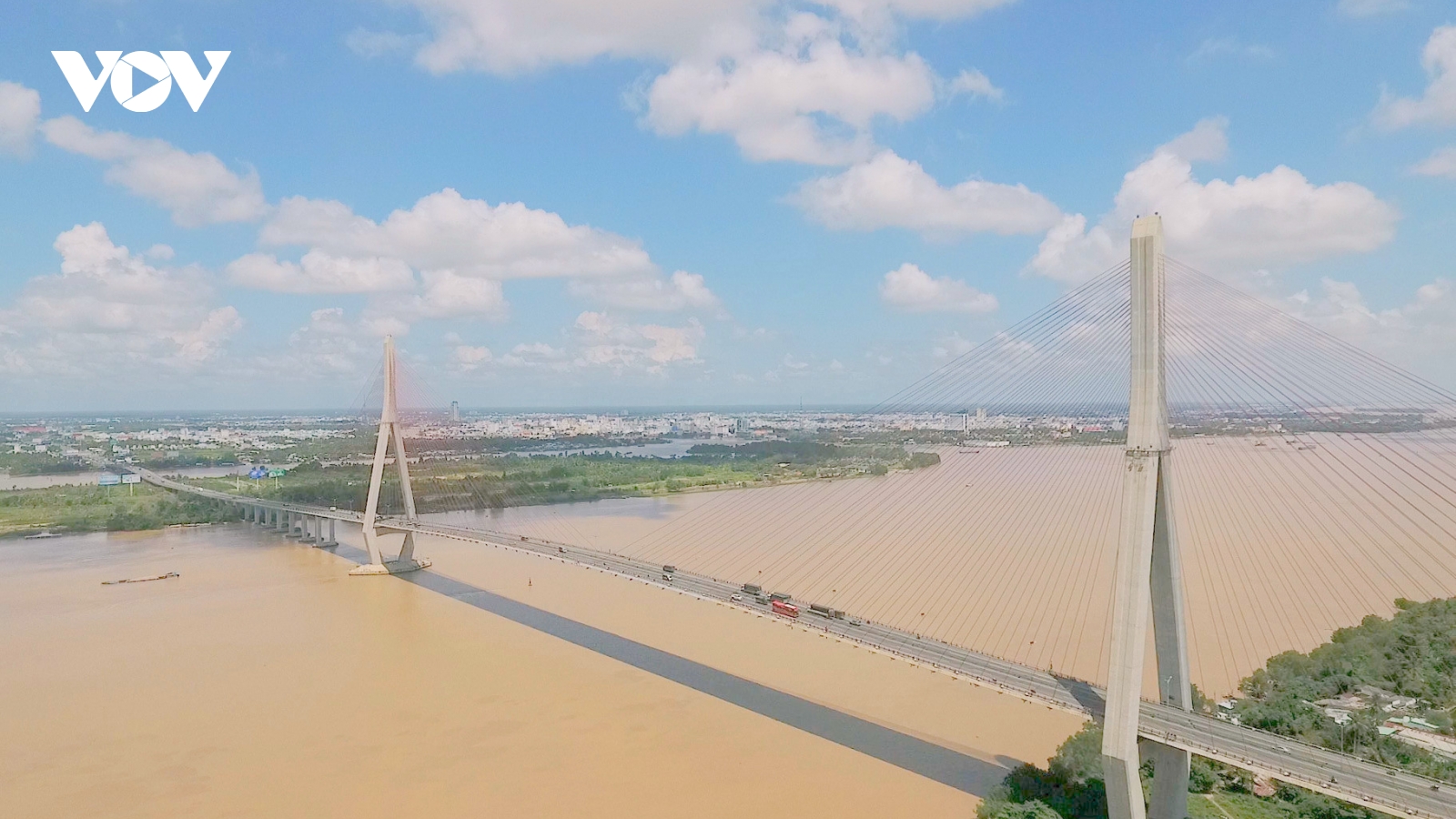 Hạ tầng chưa đồng bộ, vận tải thủy ĐBSCL khó phát huy lợi thế