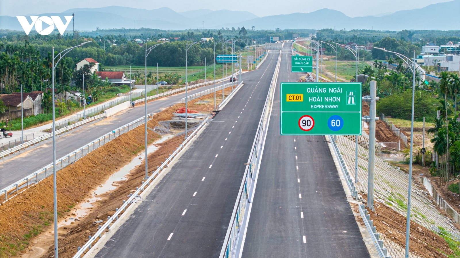 Kỳ tích hơn 3.500km cao tốc: Từ những thách thức tạo nên bước tiến lịch sử