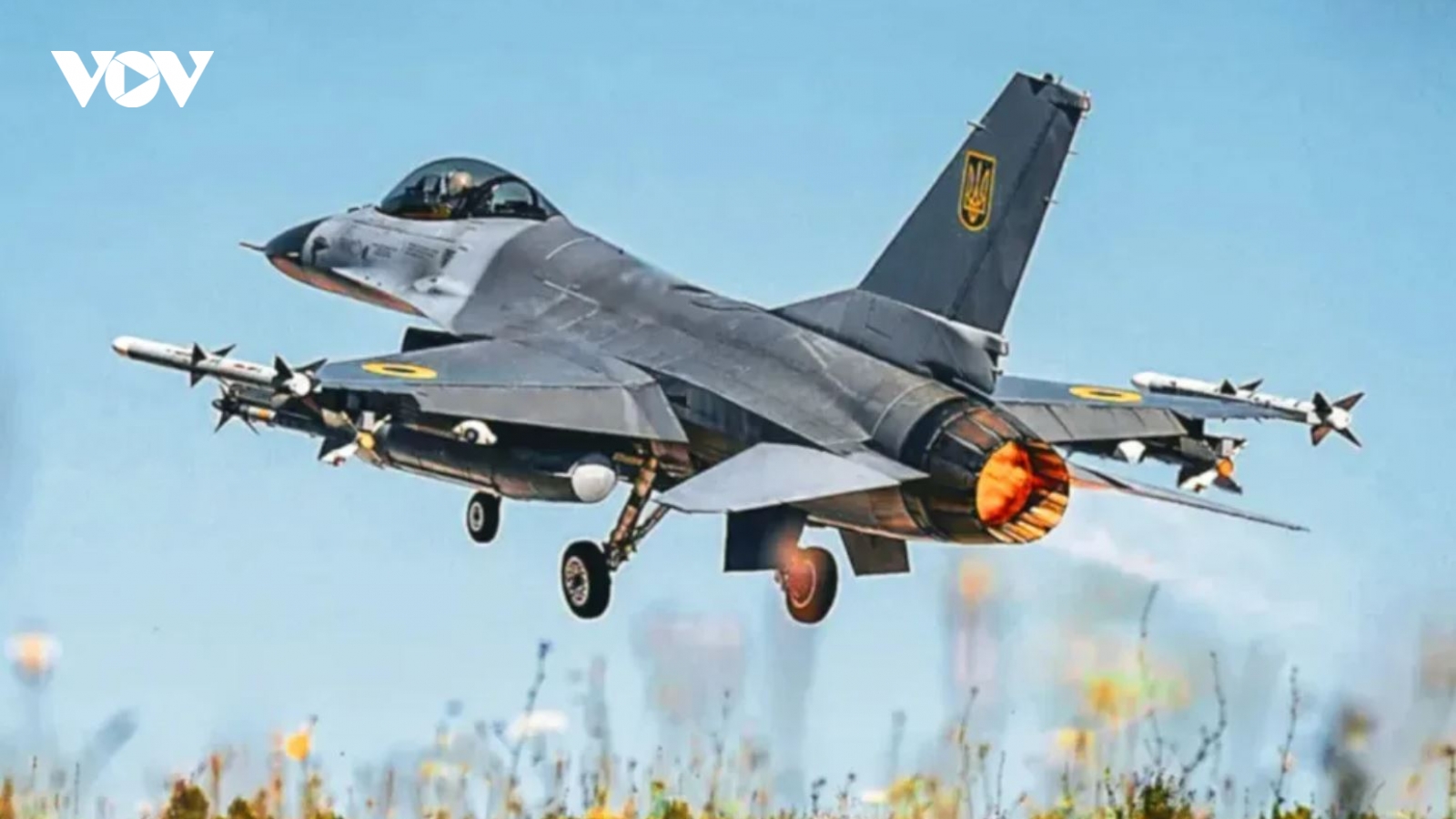 Ukraine biến F-16 thành sát thủ diệt UAV với việc tích hợp APKWS II