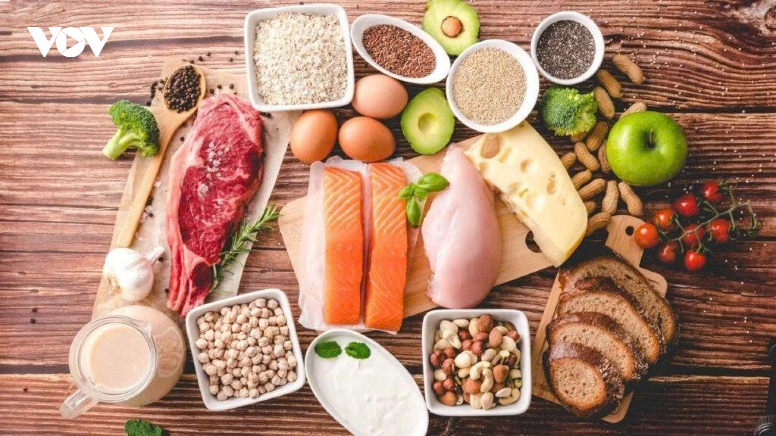 Bí quyết giảm cân đón Tết với chế độ ăn 90-30-50