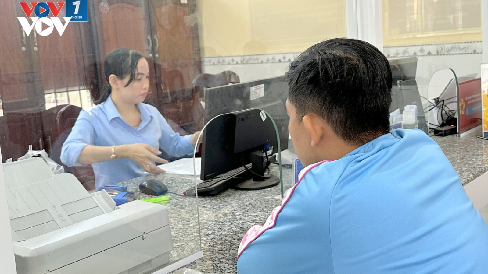 Xây dựng chính quyền cơ sở gần dân, sát dân