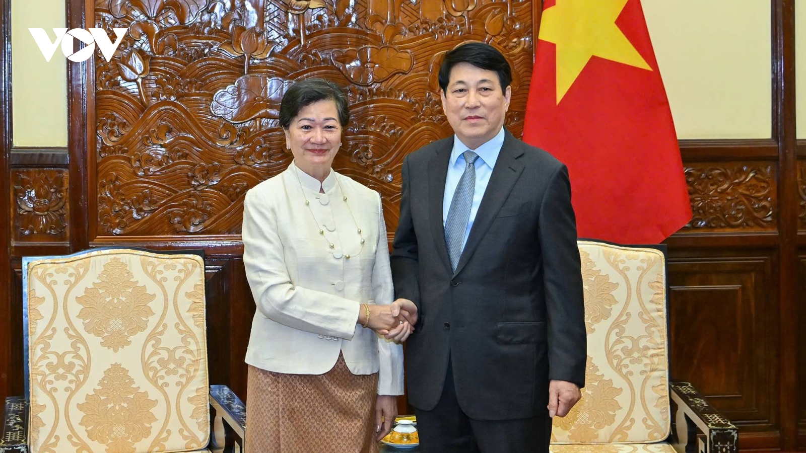 Chủ tịch nước Lương Cường tiếp Đại sứ Campuchia tại Việt Nam