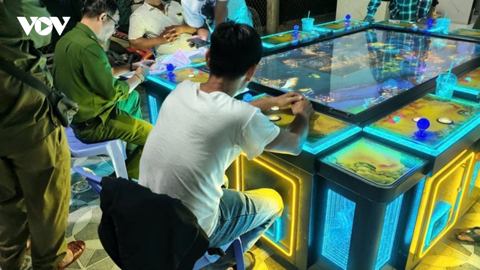 Triệt phá ổ đánh bạc game bắn cá, làm rõ nhanh vụ trộm điện thoại