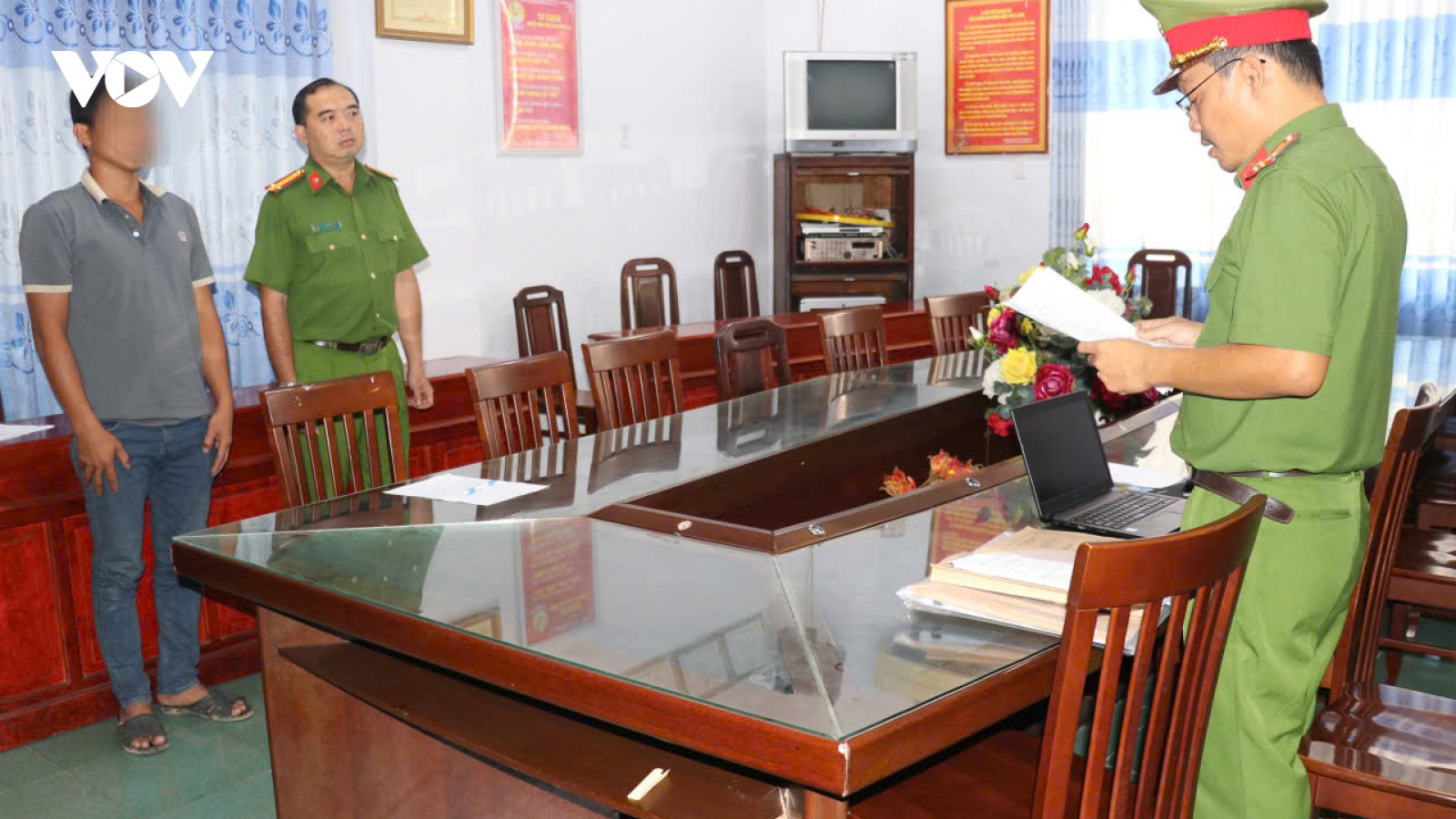 Vĩnh Long: Khởi tố 01 đối tượng, xử lý nhiều đối tượng khai thác cát trái phép