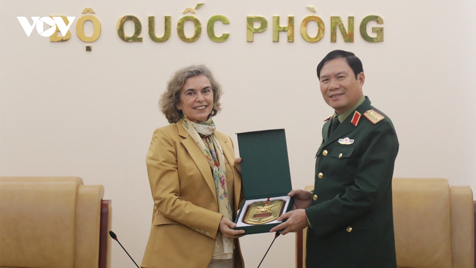 Thúc đẩy hơn nữa quan hệ hợp tác quốc phòng Việt Nam - Tây Ban Nha