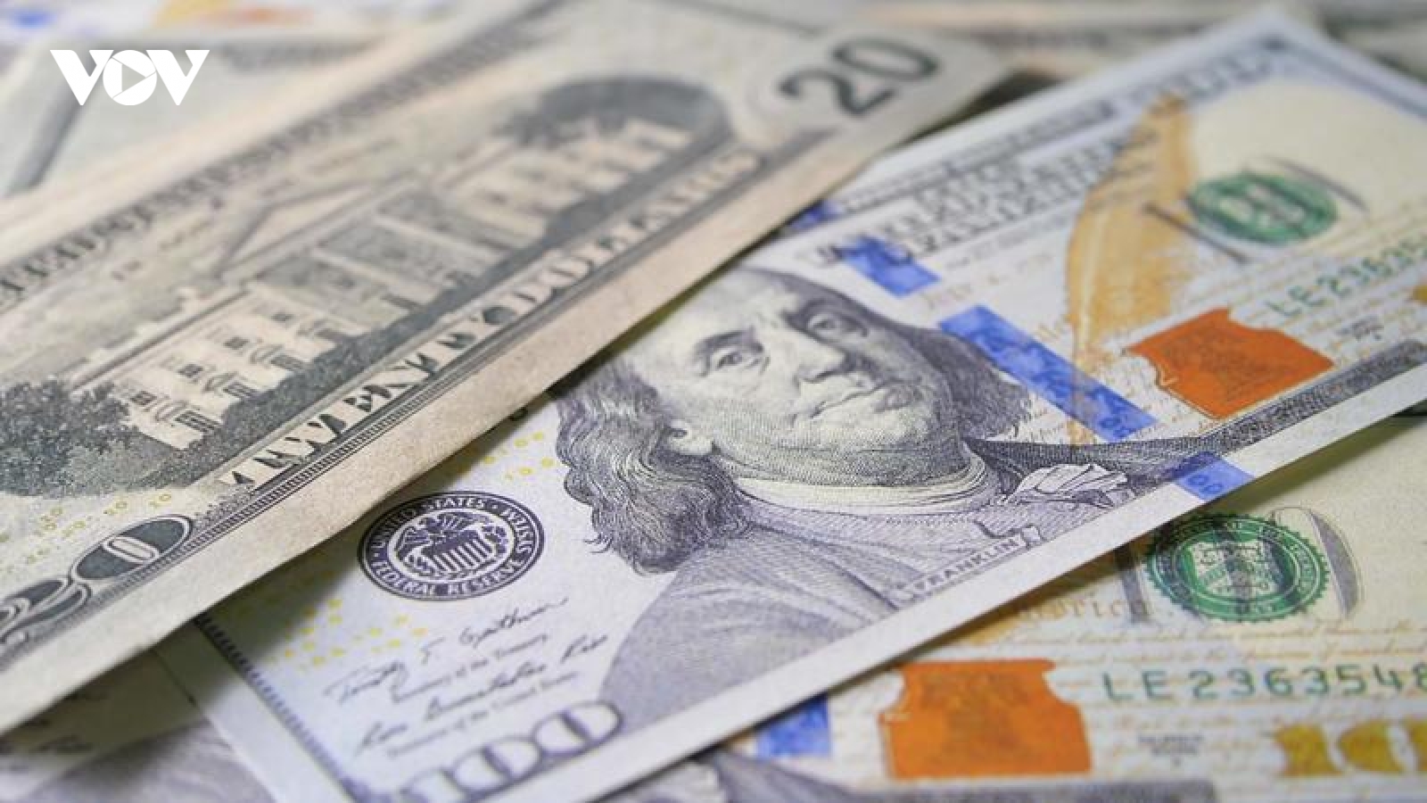 Tỷ giá USD hôm nay 24/12: Giá bán USD tự do giảm còn 26.860 đồng/USD