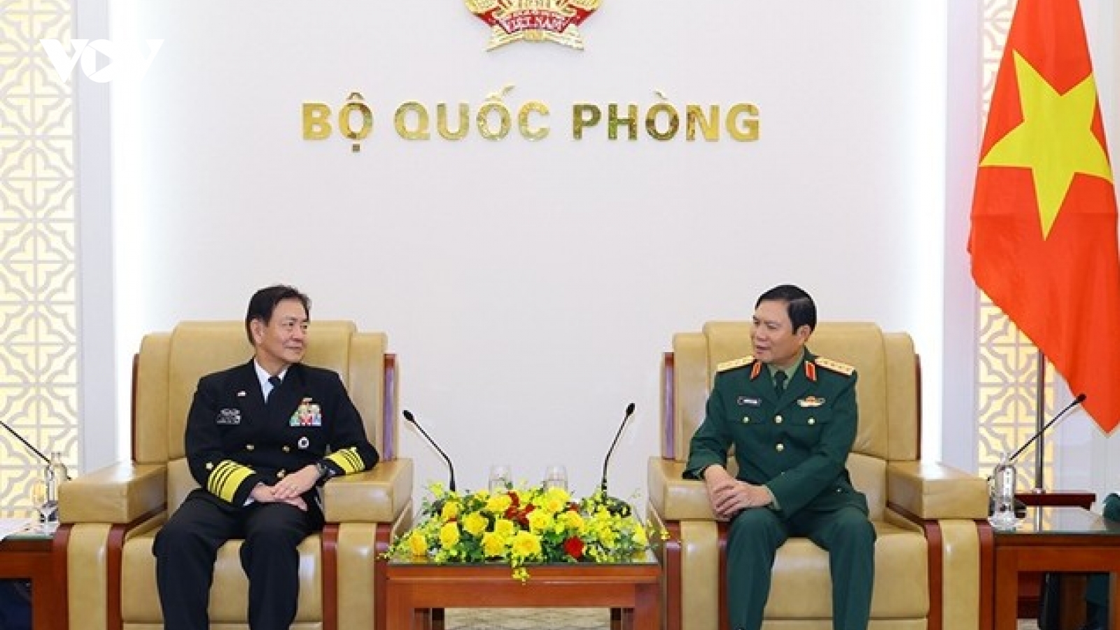 Đại tướng Nguyễn Tân Cương tiếp Tư lệnh Lực lượng Tự vệ trên biển Nhật Bản