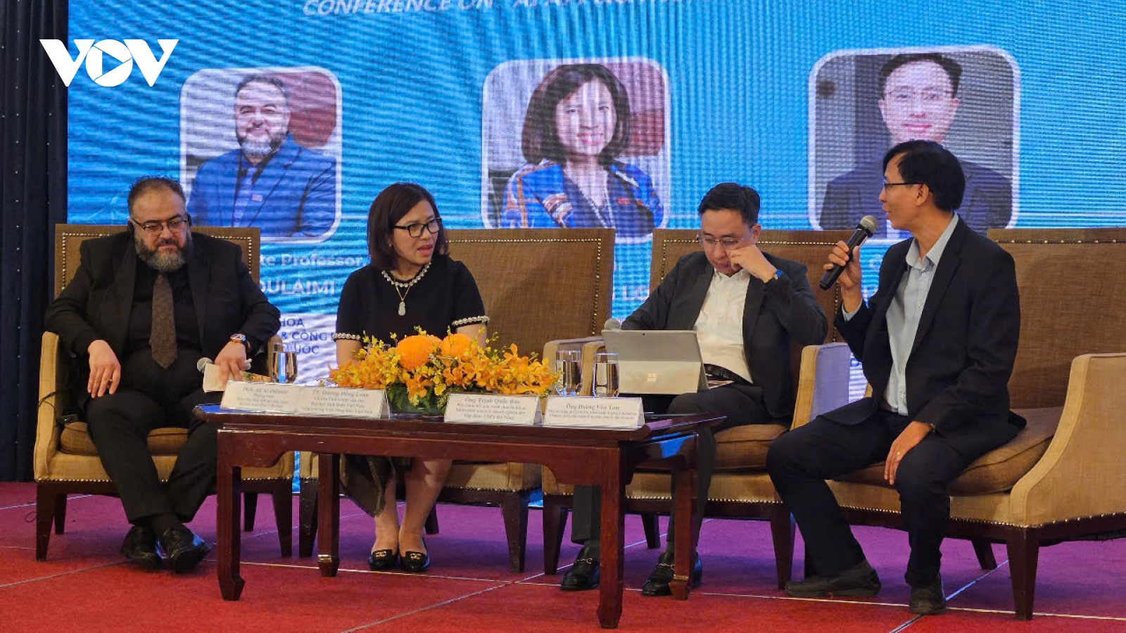 "Chìa khóa" tháo gỡ nút thắt cho doanh nghiệp sản xuất