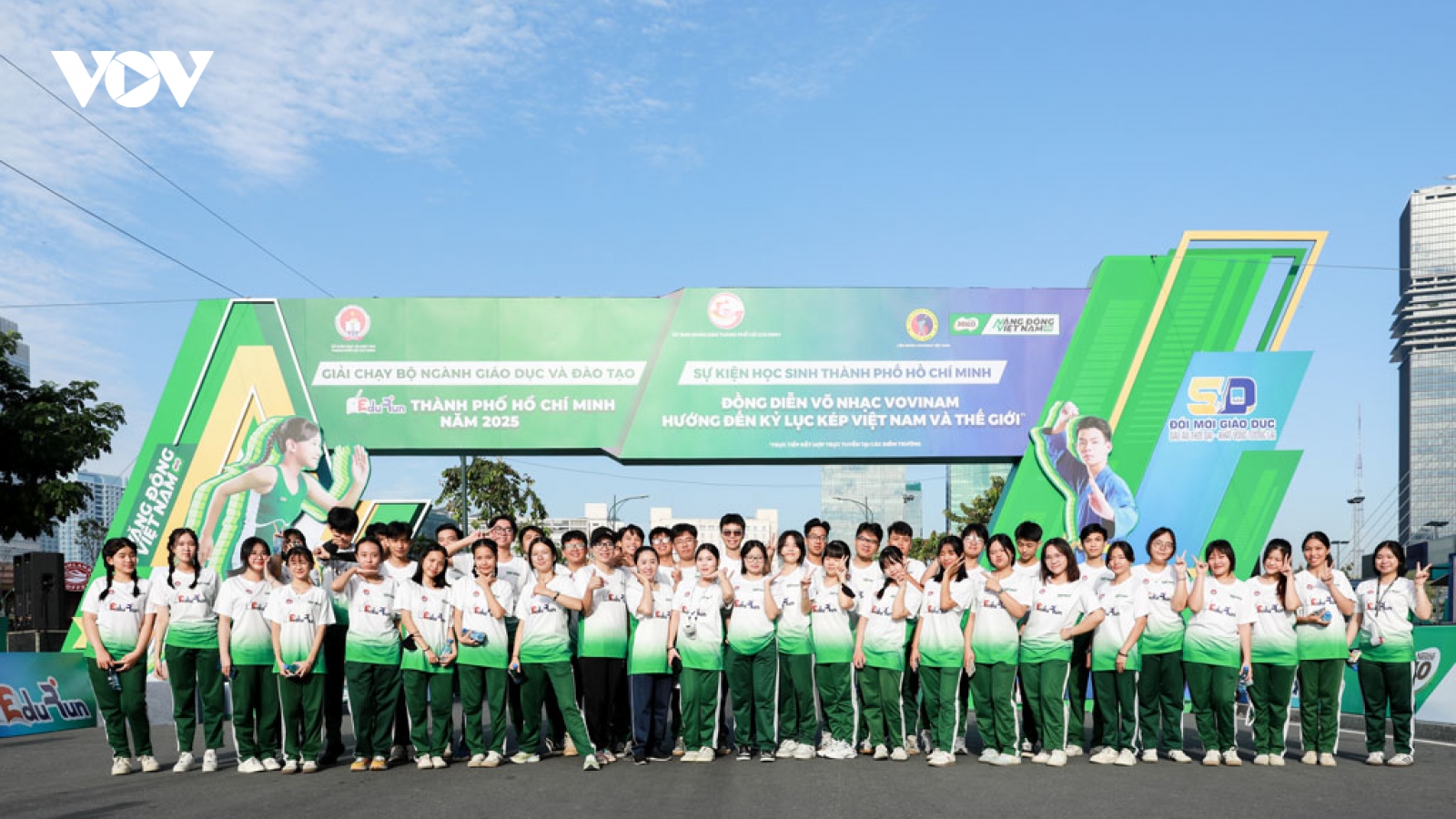 60.000 học sinh tạo kỷ lục kép Việt Nam và thế giới với võ nhạc Vovinam