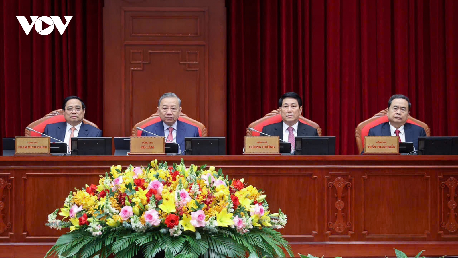 Khai mạc Hội nghị Trung ương 15, bàn công tác nhân sự Đại hội XIV