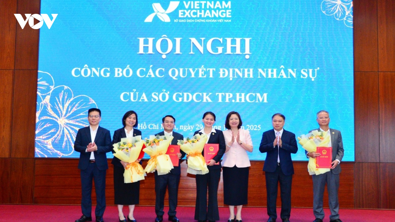 HoSE bổ nhiệm dàn lãnh đạo mới