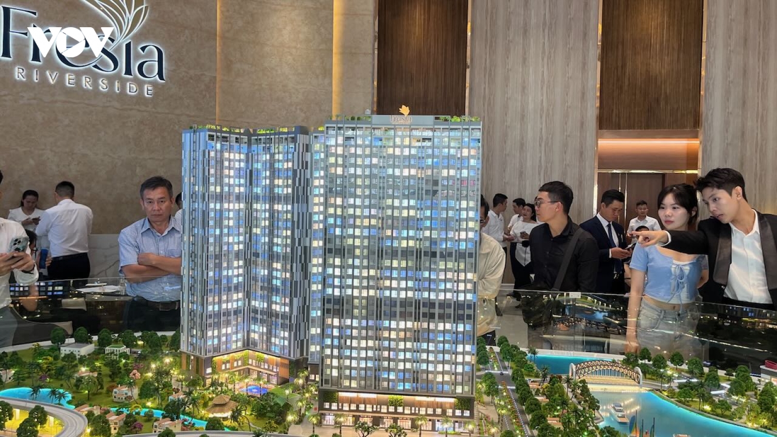 Trung tâm giao dịch bất động sản cần giám sát chặt chẽ và chuẩn xác thông tin