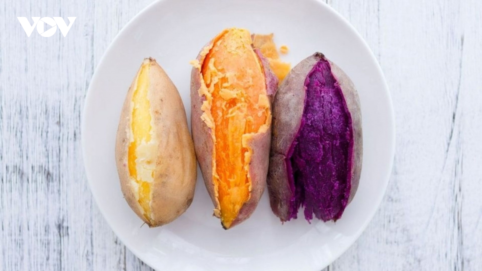 Khoai lang chớ dại ăn cùng thứ này kẻo mang họa vào thân