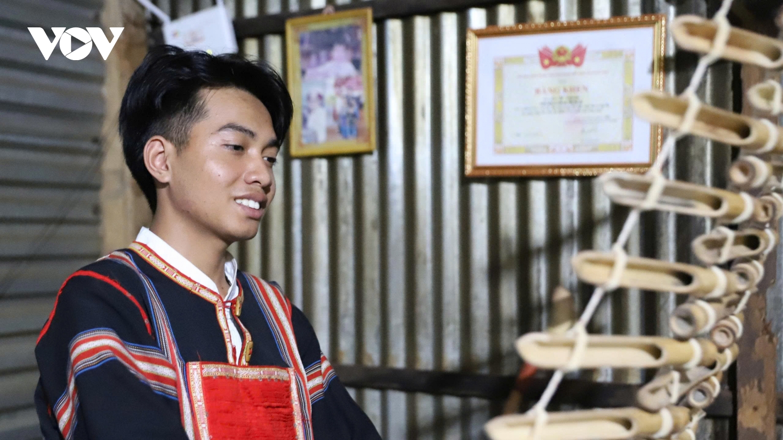 Ksor Djoan và hành trình thanh niên Jarai đánh thức âm thanh đại ngàn