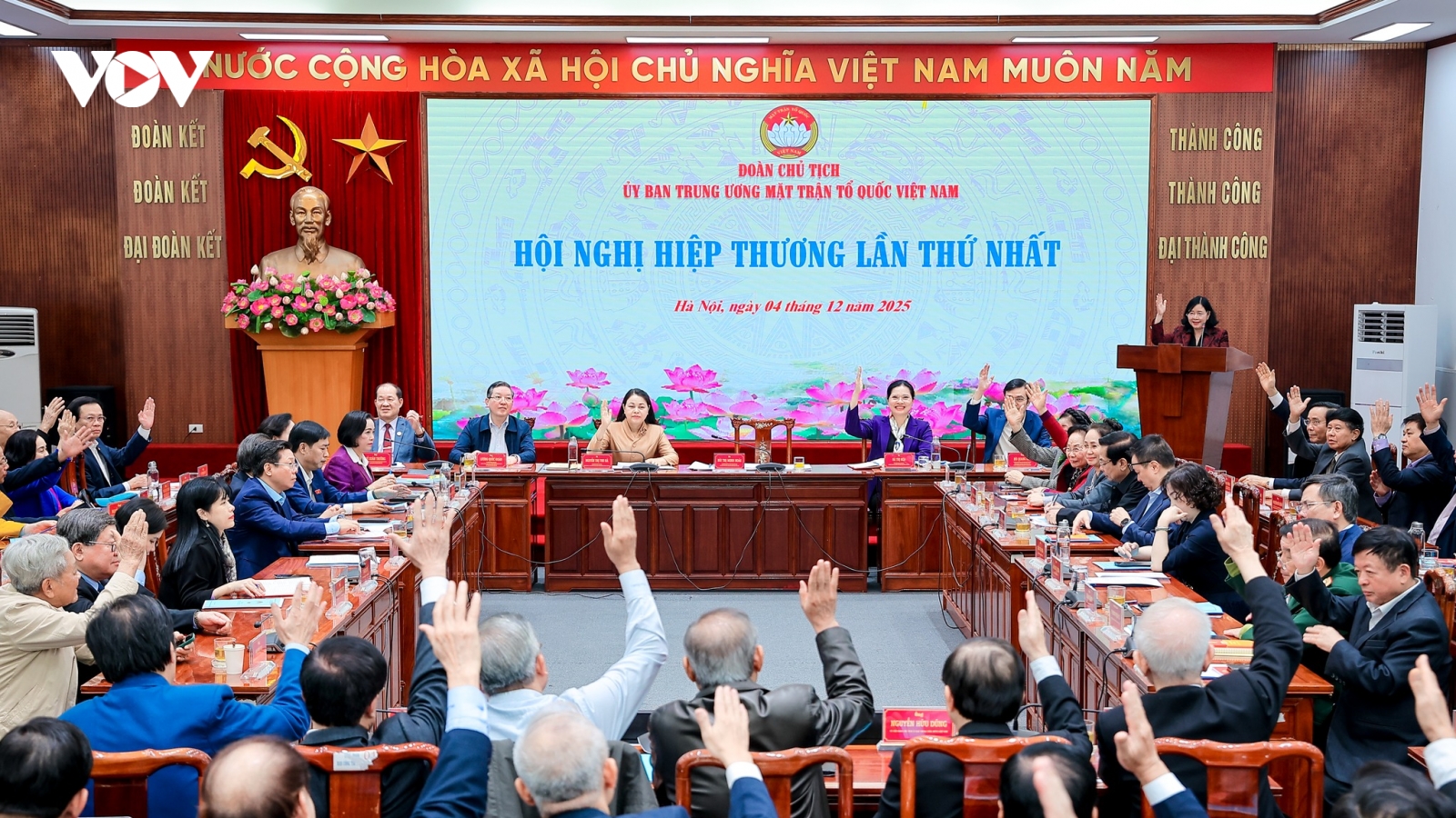 Giới thiệu 217 người từ các cơ quan Trung ương ứng cử đại biểu Quốc hội khóa XVI