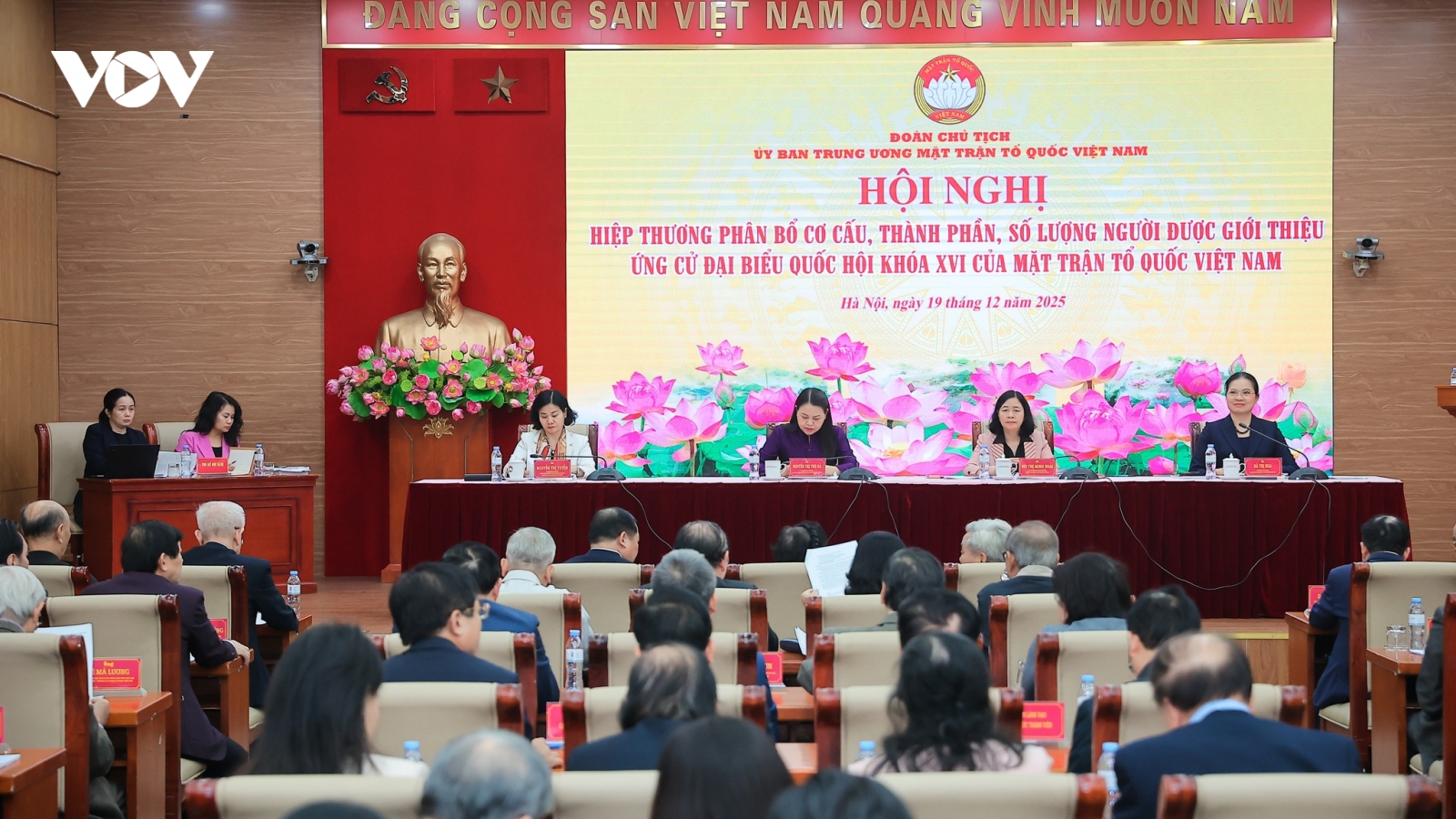 MTTQ Việt Nam giới thiệu 25 người ứng cử đại biểu Quốc hội khóa XVI