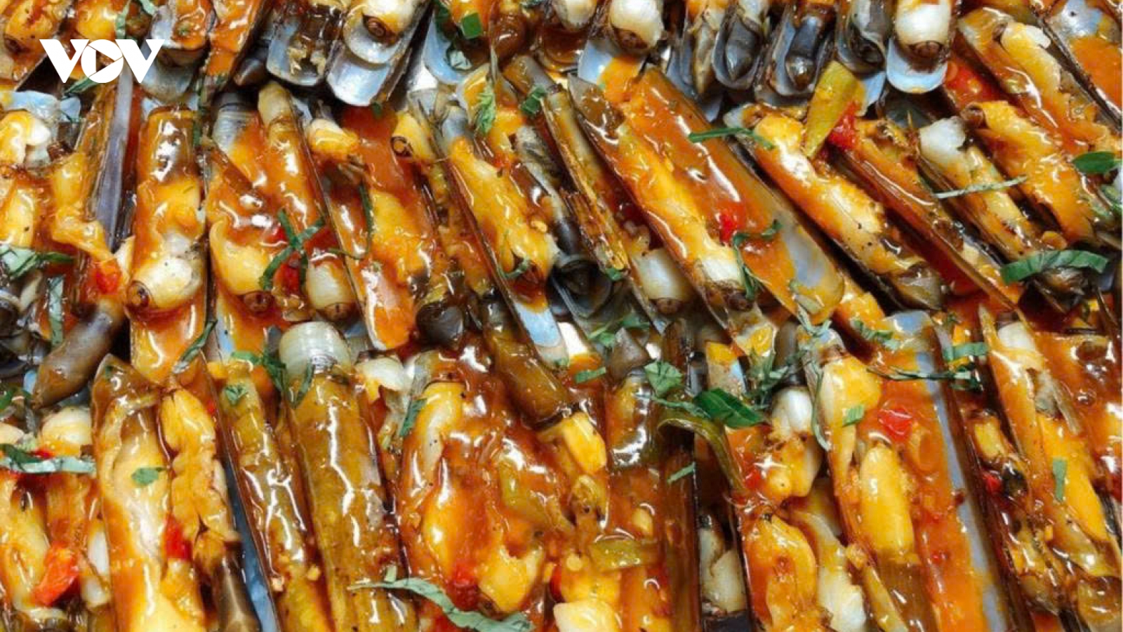 Ốc móng tay: Không chỉ ngon mà còn cực bổ