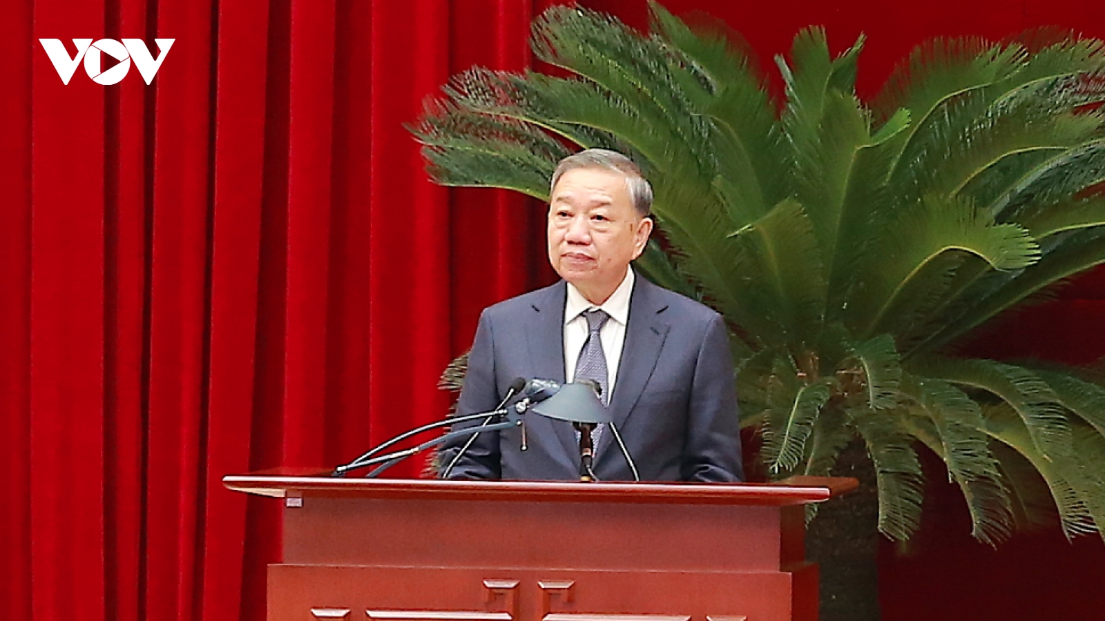 Party chief To Lam stresses unwavering resolve in combating corruption